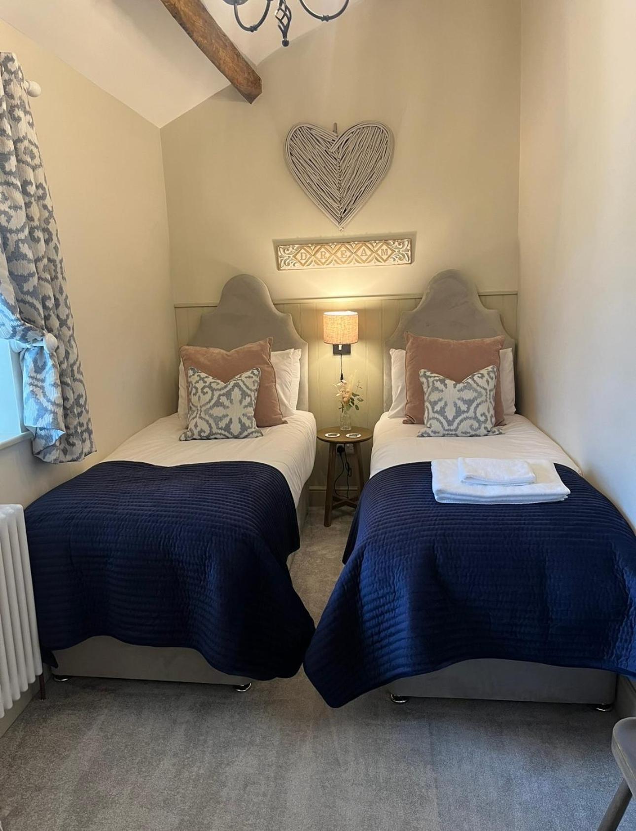 Bents Holiday Cottage Oxenhope Exteriör bild